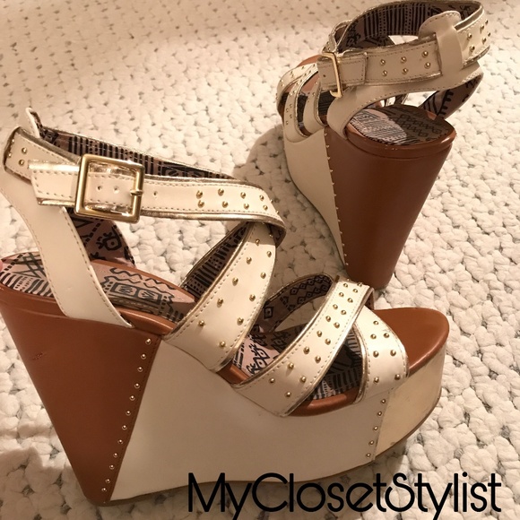 Jessica Simpson Shoes - Jessica Simpson Gold Studded Platform Wedges 9